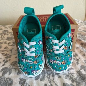 Vans Authentic Sea Party Classic Skate Shoes Elastic Laces Toddler Girl’s 4.0